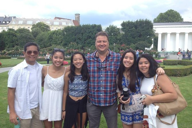 Full Day PRIVATE GUIDED VIENNA Tour From Budapest With Lunch and Drinks - Frequently Asked Questions