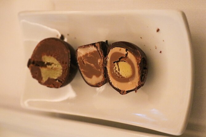 Full Edition: Mozartkugel & Chocolate Walking Tasting Class - Additional Information