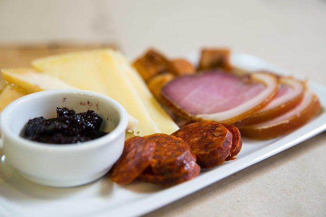 Goulash Country - Hungarian Food Tour With Wine Tasting & Coffee House - Exquisite Tastings