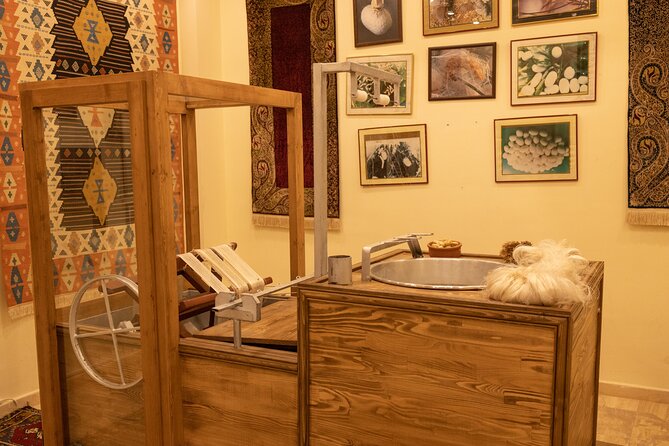 Guided Anatolian Carpets and Pottery Factory Shopping Tour - Important Notes
