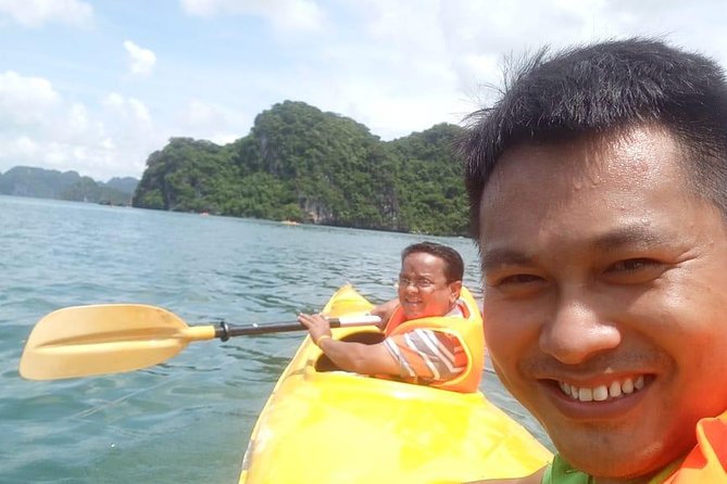 Ha Long Bay Six Hours Trip Kayaking & Swimming on Beach - Trip Tips & Recommendations