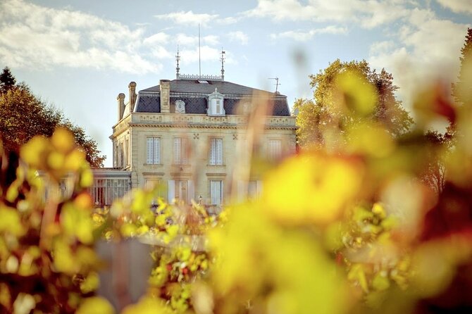Half Day in Pomerol and Saint Emilion in a Classic Car - Scenic Drive Experience