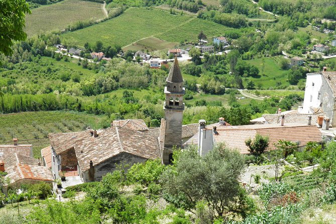 Half Day Trip to GrožNjan and Oprtalj With Local Delicacies Tasting - Bohemian Croatia Experience