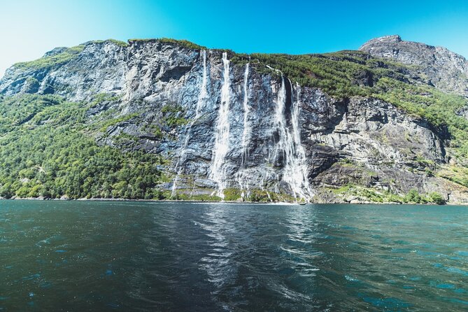 Hellesylt Sightseeing Boat Geirangerfjord - Frequently Asked Questions