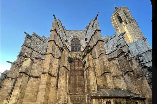 Hidden Gems of Gothic Quarter Barcelona Walking Tour - Meeting Point Details