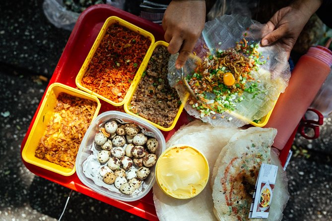 Highlights & Hidden Gems With Locals: Best of Ho Chi Minh City Private Tour - Tour Overview