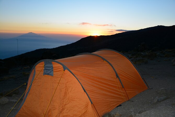 Kilimanjaro Machame Route 7 Days - Day 6: Barafu Camp to Uhuru Peak