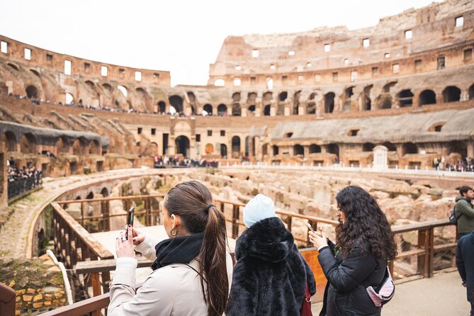 Last Entry Colosseum, Arena, Forum & Rooftop Aperitif Small Group - Frequently Asked Questions