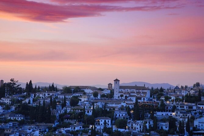 Legends of the Alhambra Tour With Tickets Included - Meeting Point Details