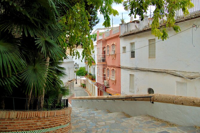 Marbella Old Town: Guided Tapas Tasting Adventure - Directions and Tips