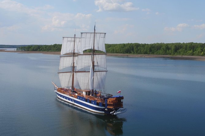 Masurian Lake District - Canoeing and a Sailing Yacht - 1 DAY TRIP FROM WARSAW - Frequently Asked Questions