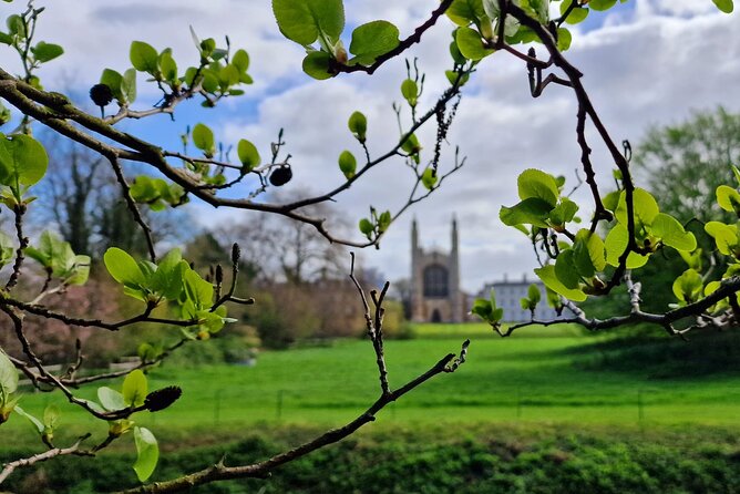 Photography Walking Tour in Cambridge (Camera or Smartphones!) - Professional Photography Tips