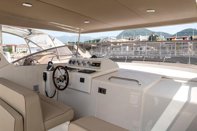Positano & Amalfi Private Tour - Exclusive Speedboat - Additional Tips