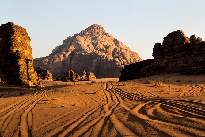 Private Full Day Trip to Wadi Rum Valley of Moon Martian Desert From Amman - Experience Wadi Rum