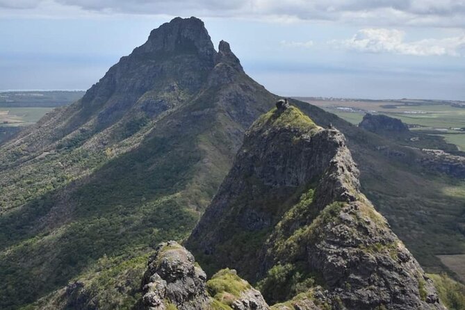 Private Hike to the Mountain of Three Mamelles - Price and Booking