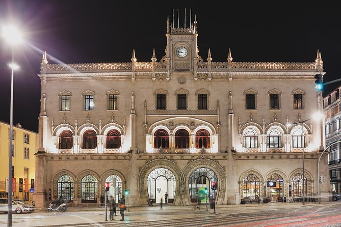Private Lisbon Night Tour With Fado Show and 3-Course Portuguese Dinner - Accessibility and Health Guidelines