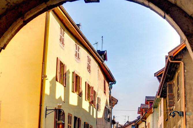 Private Self-Guided Scavenger Hunt and Best Landmarks in Annecy - Inclusions and Restrictions