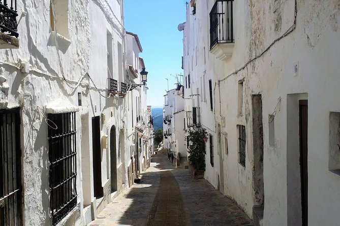 Private Tour in Casares From Costa Del Sol - Highlights