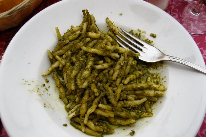 Private Tour in Milan of the Local Food Culture With a Local - Insider Tips on Milans Food Culture