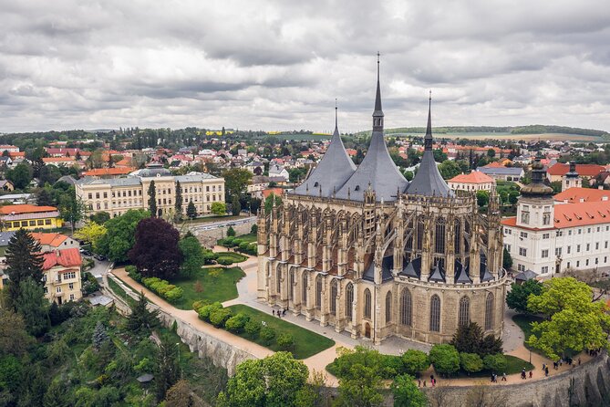 Private Tour of Kutna Hora From Prague - Pickup Details