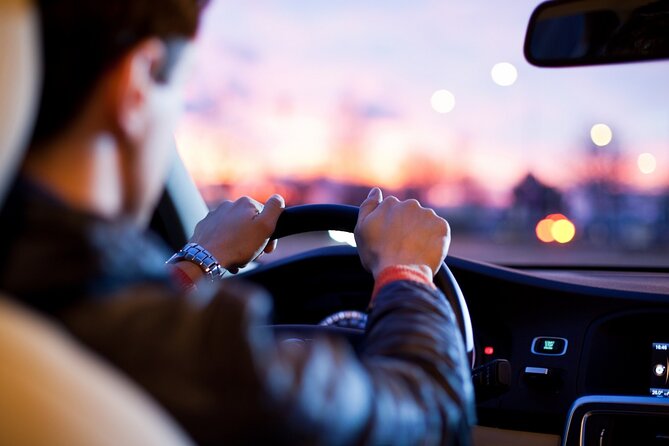 Private Transfer From Al Maktoum Airport to Dubai City - Pricing and Reservations