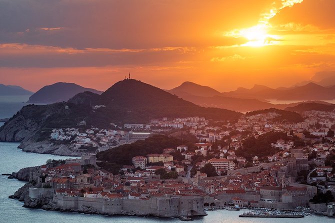 Private Transfer From Split to Dubrovnik, English-Speaking Driver - Driver Qualifications and Amenities