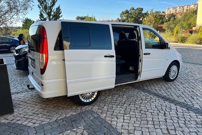 Private Transport Porto/Lisbon 2 Stops Aveiro Nazaré, Óbidos - Price and Inclusions