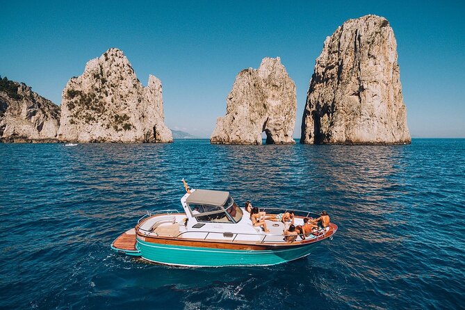 Private Vip Boat Tour of Capri Sightseeing and Capri Island - Pickup Information