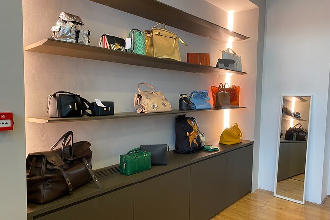 Private Visit to a Fashion Laboratory in Florence With Lunch - General Tour Information and Directions