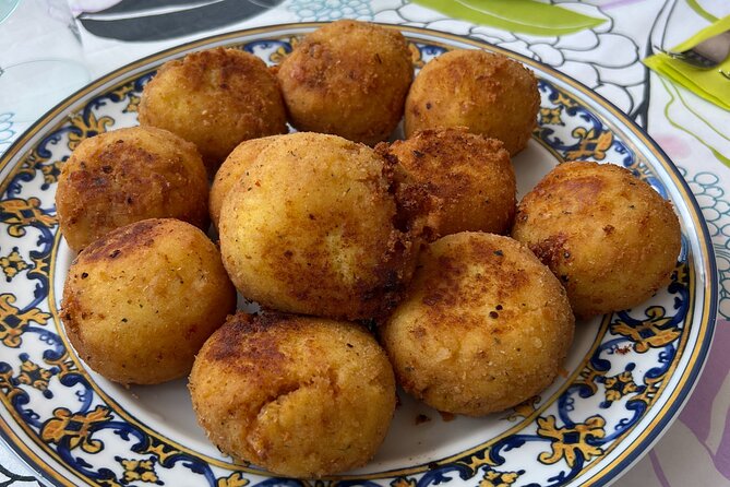 Sicilian Cooking Class With Final Tasting in Syracuse - Logistics and Meeting Details