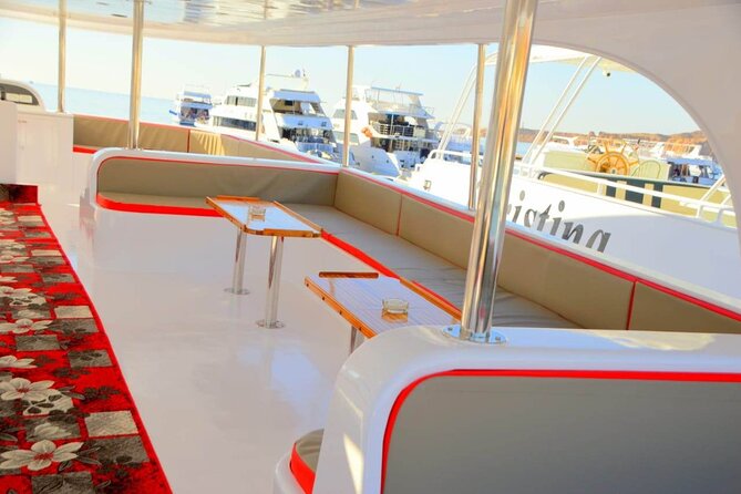 Snorkeling and Diving to Ras Mohamed And White Island by VIP Boat - Customer Reviews