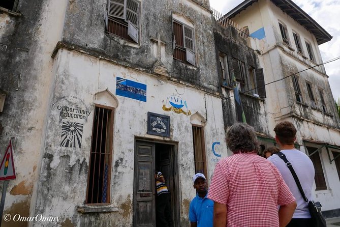 Spice and Stone Town - Pickup Details
