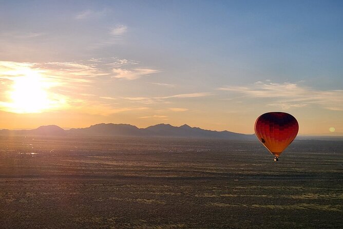 Sunrise Hot Air Balloon Over the Historical Sites in Luxor - Pilot Expertise and Flight Certificate