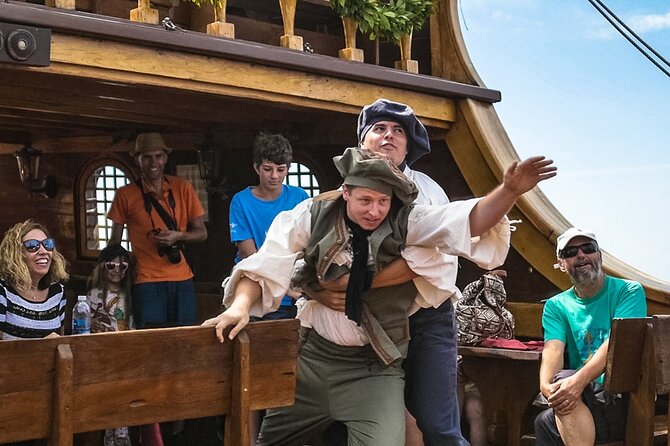 Sunset Panorama Cruise With a Live Show on a Wooden Galleon - Customer Reviews