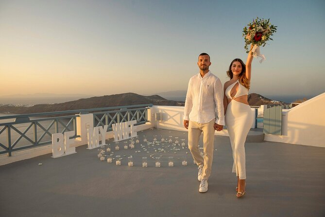 Surprise Proposal Photoshoot in Santorini - Inclusions and Equipment