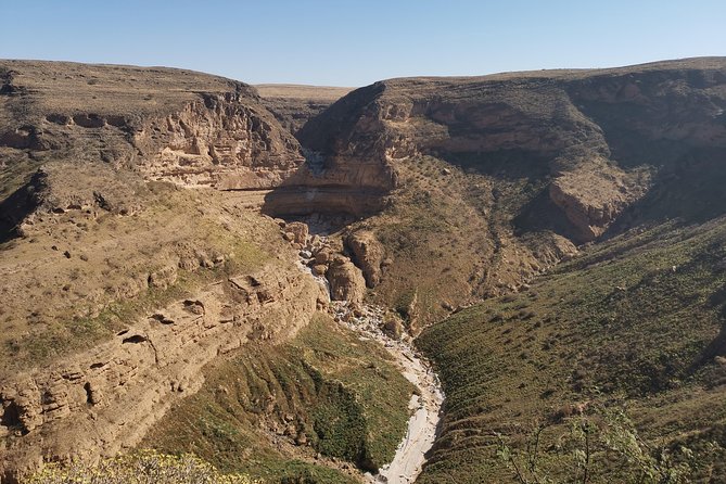 Taiq Cave and Baobab Forest Hiking by Takamul Travel - Photo Opportunities