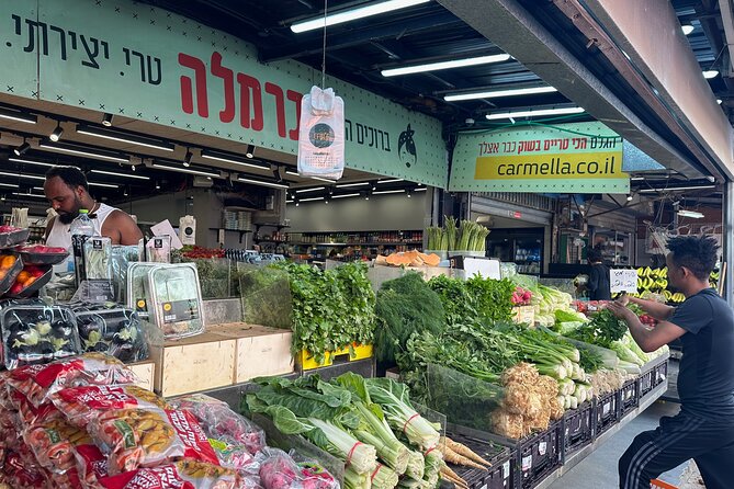 Tel Aviv: Carmel Market Vegetarian Food, History & Culture Tour - Accessibility Details