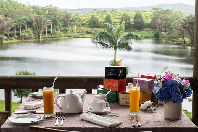 The East Discovery Tour: Bois-Cheri Tea Factory, Blue-Bay Marine Park & Lunch - Cancellation Policy