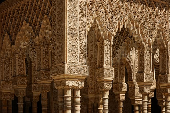 Tickets: Full Alhambra and Nasrid Palaces With Audio Guide - Ticket Booking and Requirements