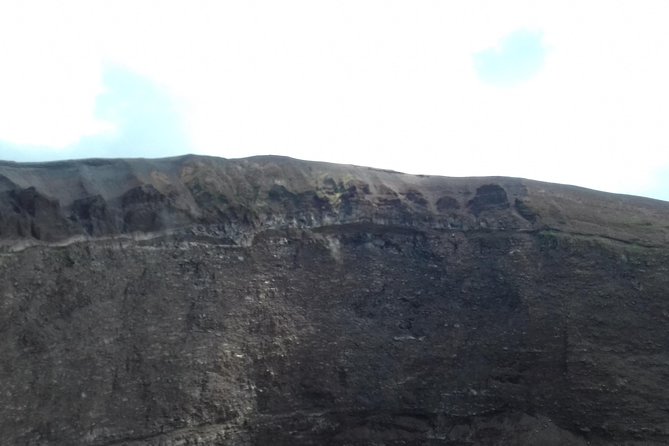 Transfer-Rome to Positano With a 2 Hour Stop in Mount Vesuvius or Vice Versa - Booking Confirmation