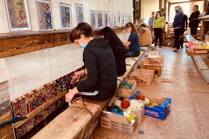 Velingrad: Carpet Factory for the Kingdom UK, Versailles - Frequently Asked Questions