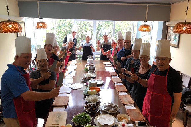 Vietnamese Food Cooking Class in Hanoi With Market Experience - Logistics