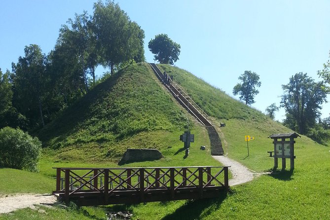 Vilnius Day Trip to Dzukija National Park Including Grutas Park - Frequently Asked Questions