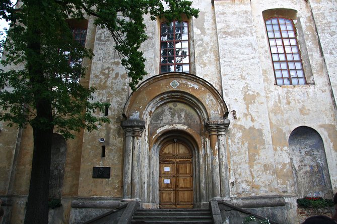 Vilnius Old Town 2-hour Ghost Tour - Reviews and Rating