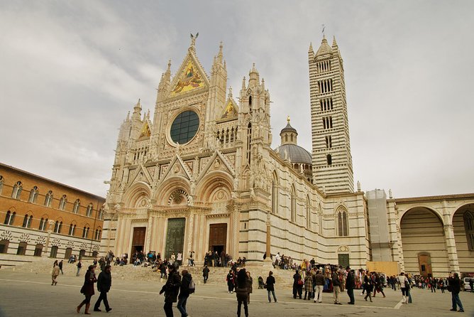 Vip Siena Palio Tour! - Cancellation Policy