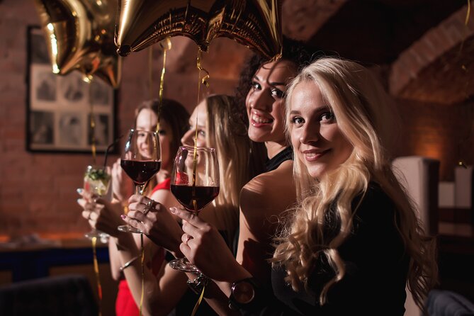 Wine Tasting Tour in Venice Old Town With a Wine Expert - Accessibility and Directions