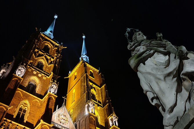 Wroclaw Private City Tour by Night, 2 Hours (Small Group) - Cancellation Policy