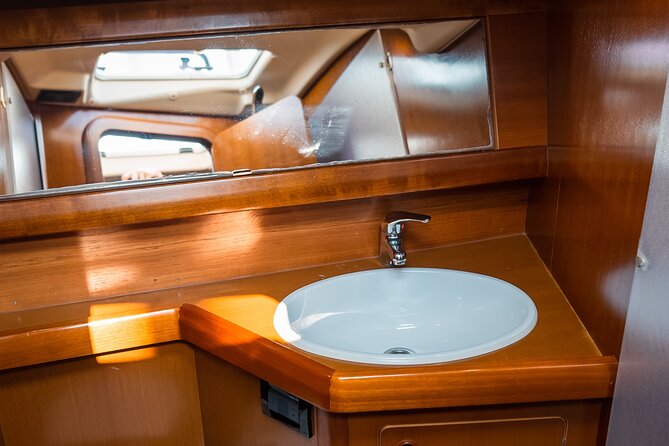 9 Hours Private Sailing Course in Portovenere - Cancellation Policy
