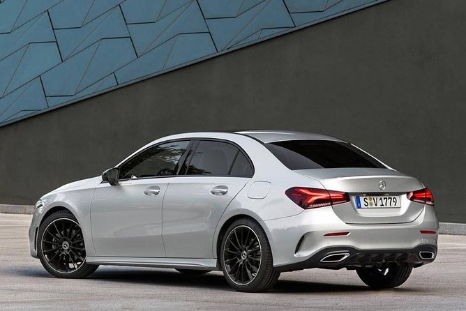 Airport to Hotel or Hotel to Airport Transfer in Baku - Reviews