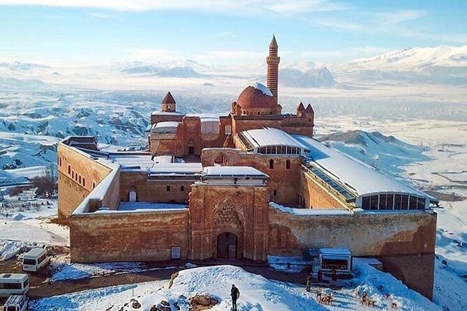 All-inclusive Private Guided 3-day Tour of Dogubeyazit - Tour Details